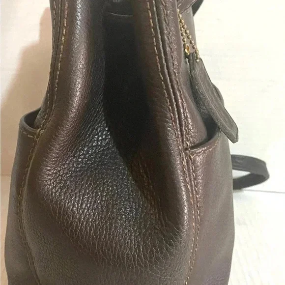 Coach vintage black leather crossbody handbag - Picture 10 of 13